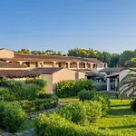 Centro Vacanze Isuledda Hotel Cannigione