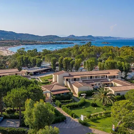 Centro Vacanze Isuledda קניגיונה
