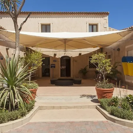 Centro Vacanze Isuledda 4* Cannigione