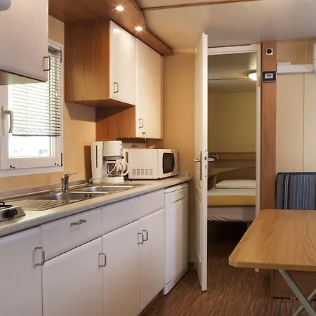 Hotell Centro Vacanze Isuledda 4*