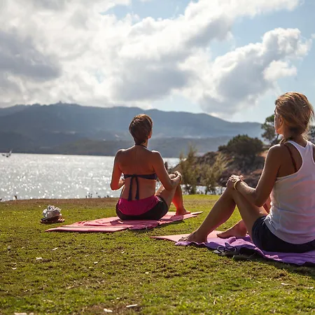 Centro Vacanze Isuledda Hotell 4*