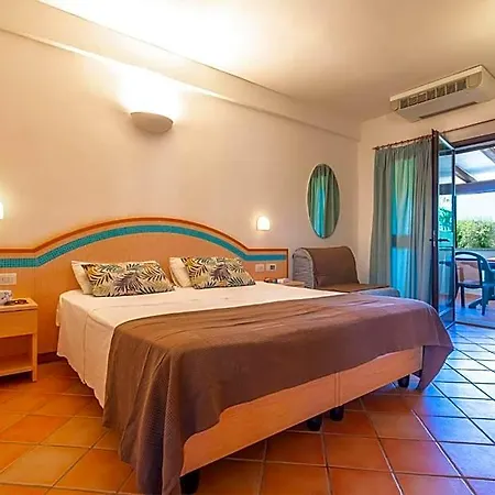 Hotel Centro Vacanze Isuledda Cannigione