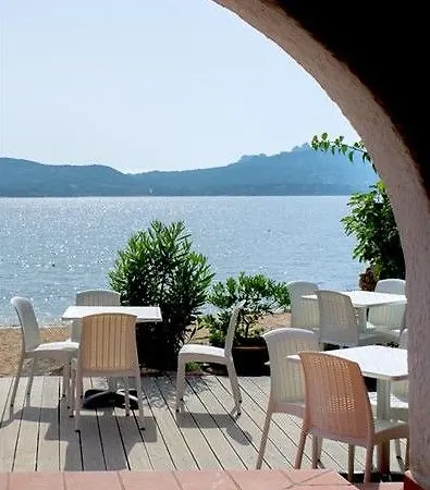 Centro Vacanze Isuledda Hotel