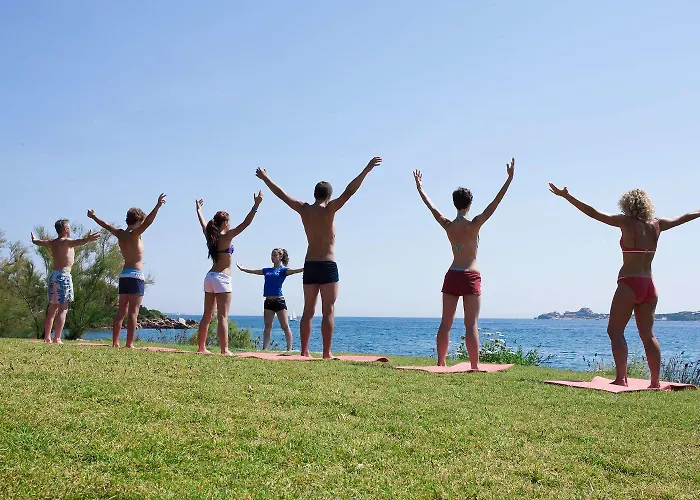 Centro Vacanze Isuledda Hotel 4*