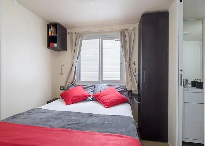 Centro Vacanze Isuledda Hotel Cannigione